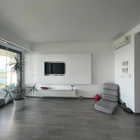 Del Mar Village, T1, Garca *