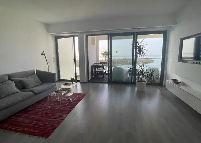 Del Mar Village, T1, Garca Apartmán *